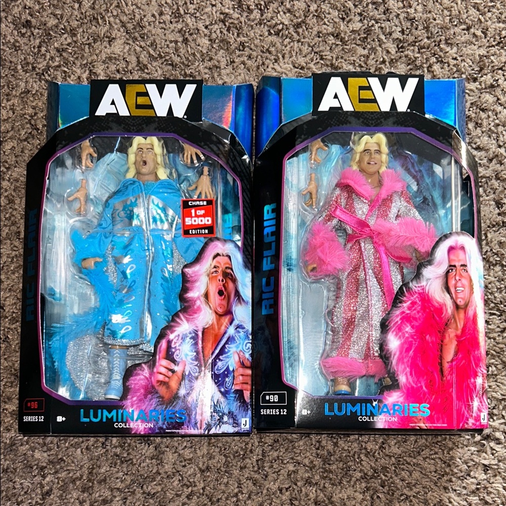 Ric Flair AEW Luminaries Collection Series 12 #90 & 96 Pink Blue Robe Chase Mint